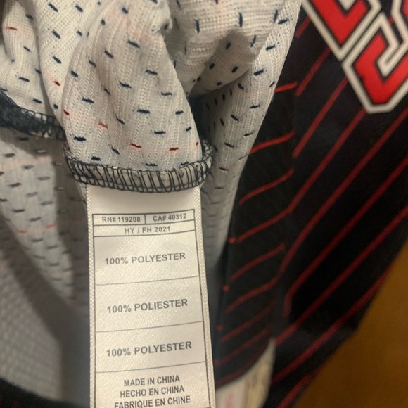 Toni Kukoc #7 Bulls 95-96 Hardwood Classics Swingman Player Jersey - Picture 13 of 15